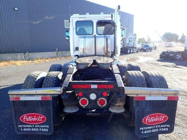 Freightliner Ca113dc 2016