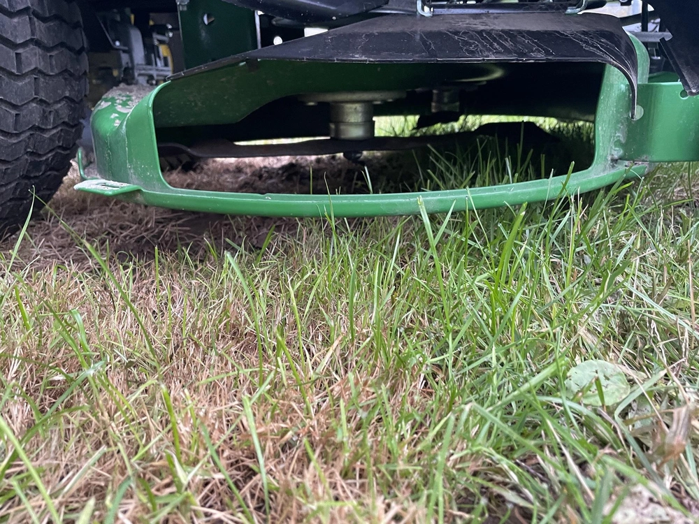 John Deere S130 Lawn Tractor 2026