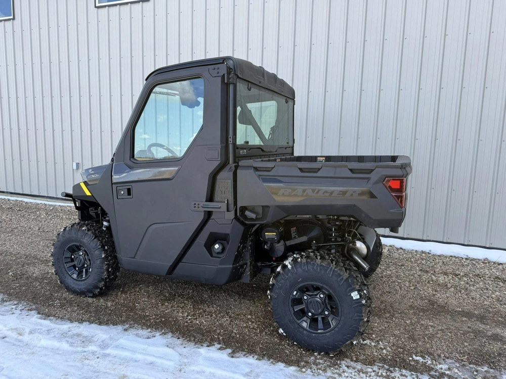 2027 Polaris Ranger 1000 Cab - Granite Gray