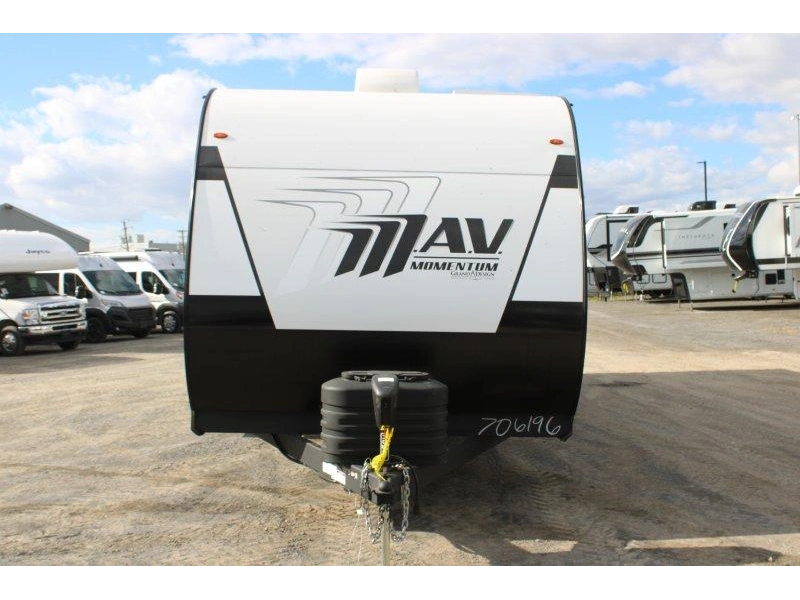 Grand Design Momentum 30mav 2027