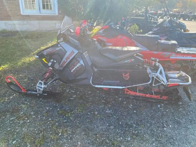 Polaris SWITCHBACK PRO-X 2015