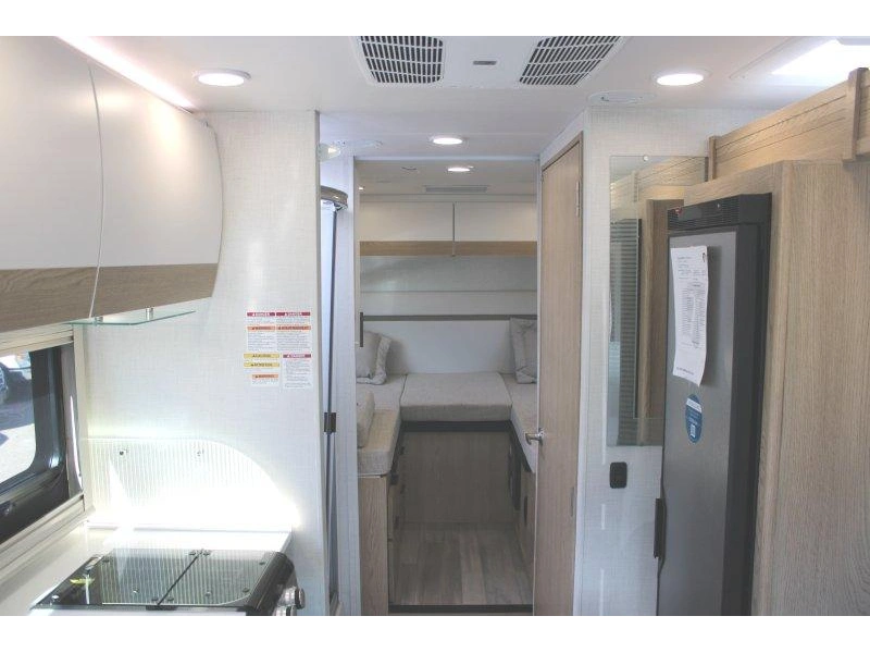 Thor Motor Coach Delano 24xl 2027