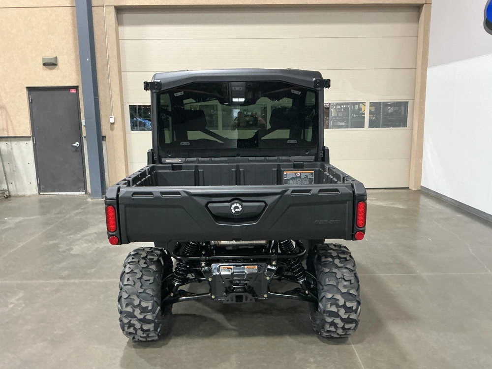 2027 Can-am Defender Dps Cab Hd9