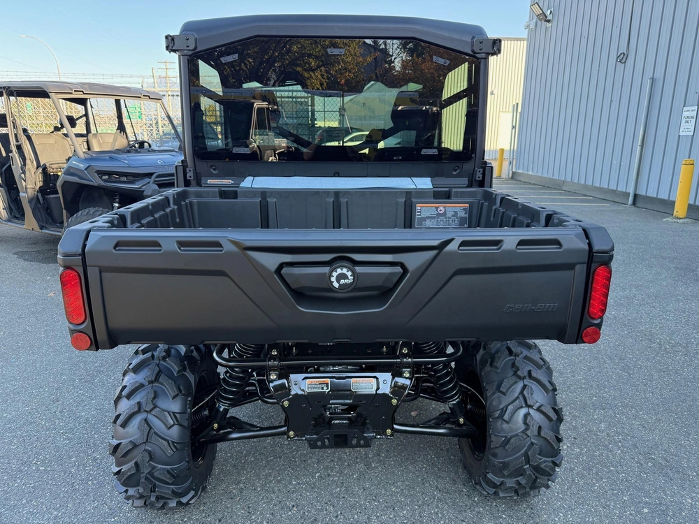 2027 Can-am Defender Dps Cab Hvac Hd10 Twin