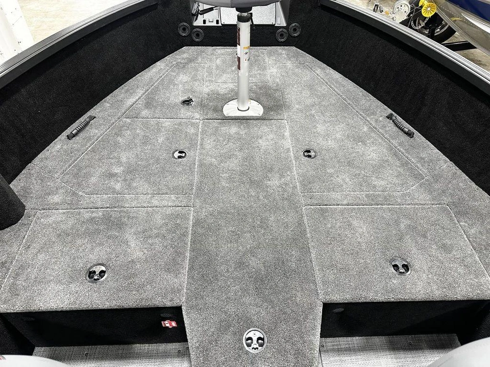2026 Alumacraft Competitor 175x Tiller