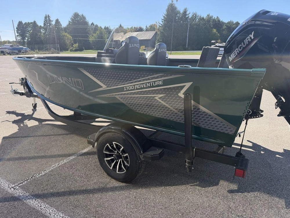 2027 Lund Boat Co 1700 Adventure Ss