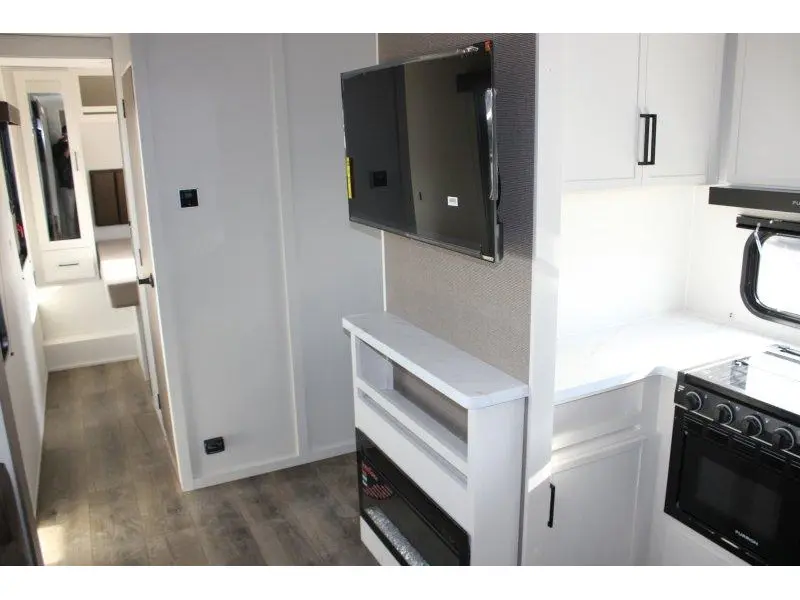Grand Design Momentum 30MAV 2027