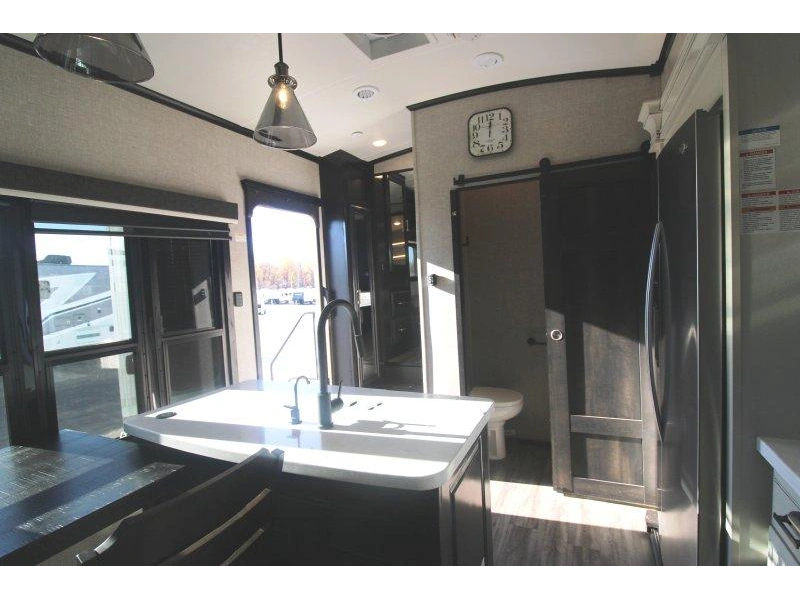 2023 Jayco Pinnacle 38flgs