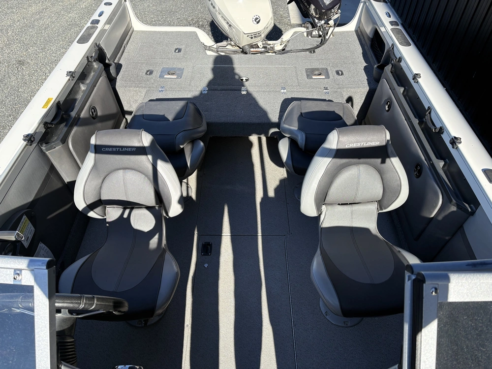 2017 Crestliner Sportfish 1850