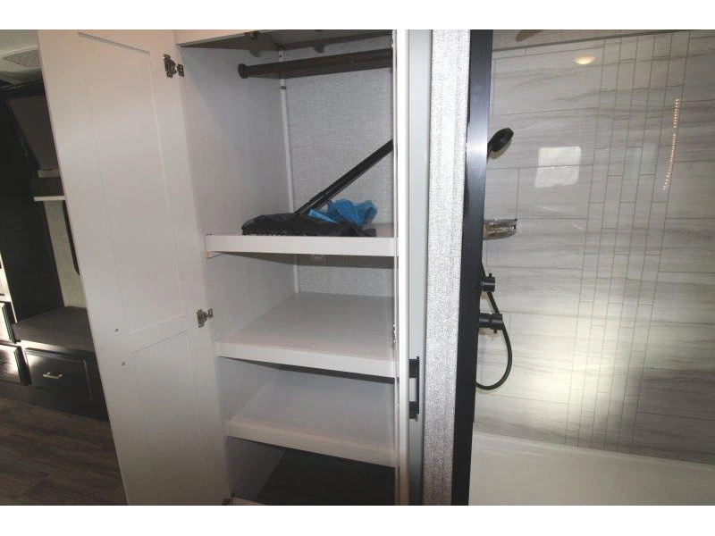 2023 Jayco Pinnacle 38flgs