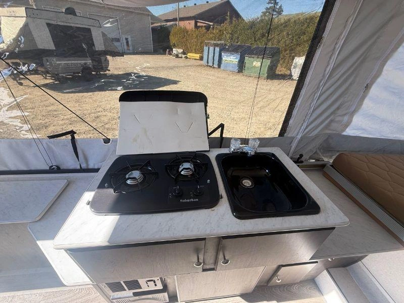 2019 Coachmen Clipper 860qs
