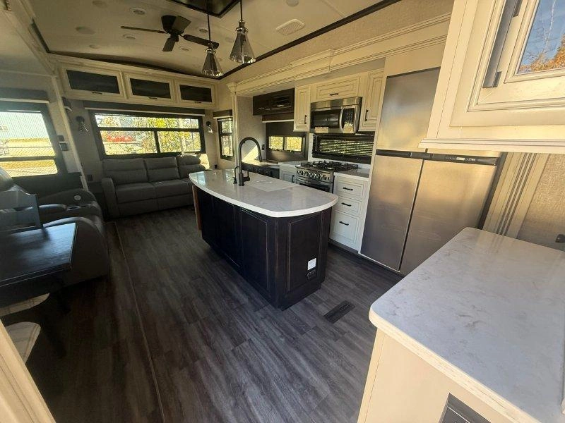 Jayco Pinnacle 32rlts 2023