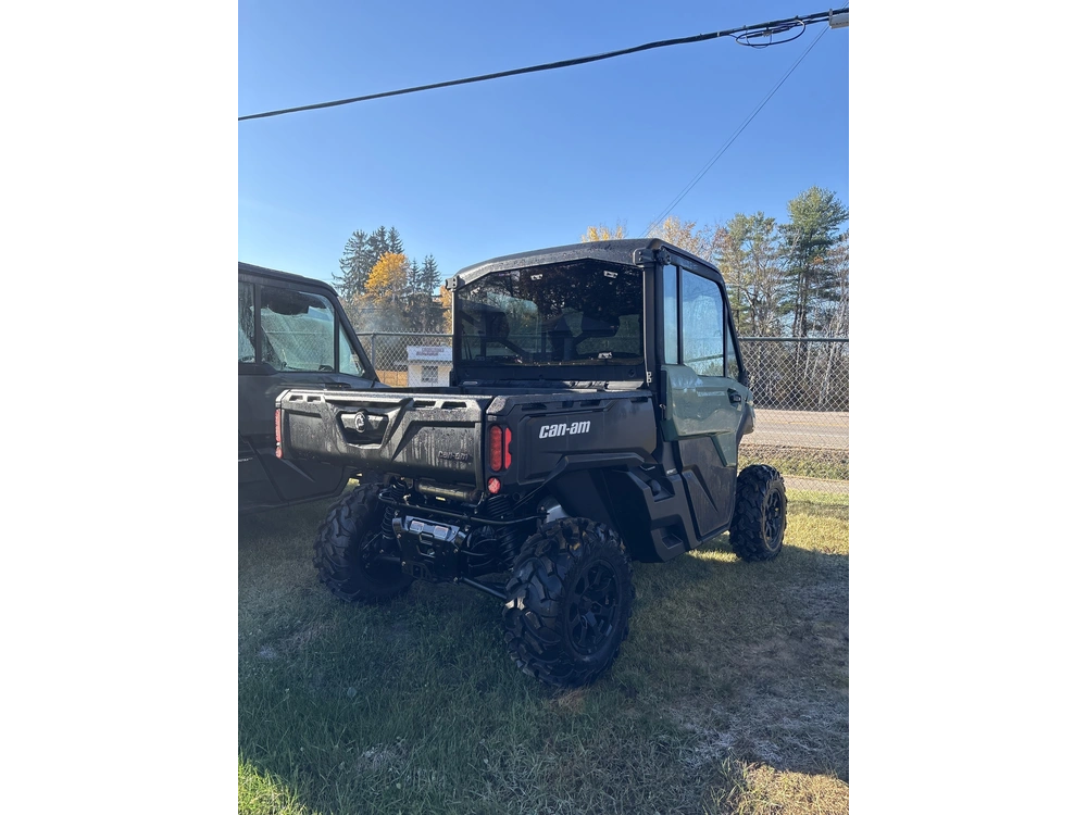 2027 Can-am Def Dps Cab 65 Hd10