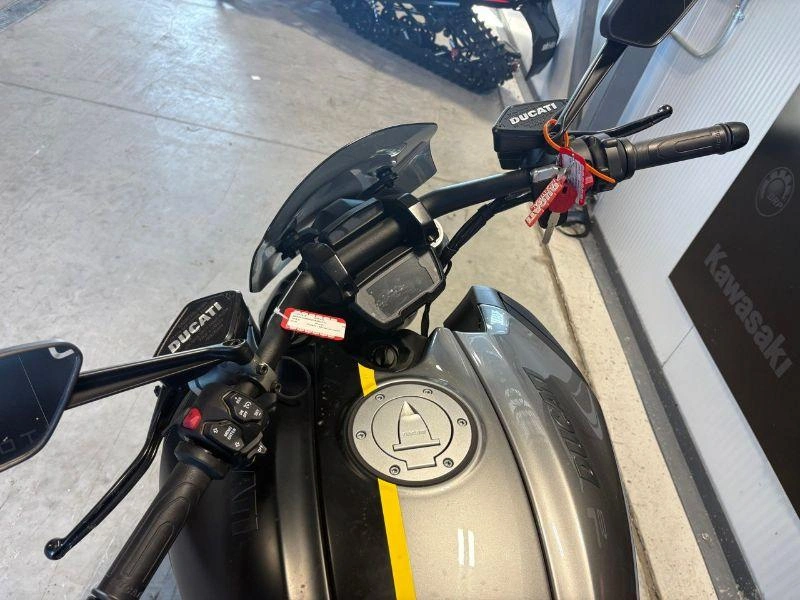 Ducati Diavel 2022