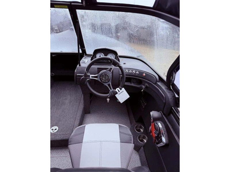 2026 Crestliner 1850 Super Hawk