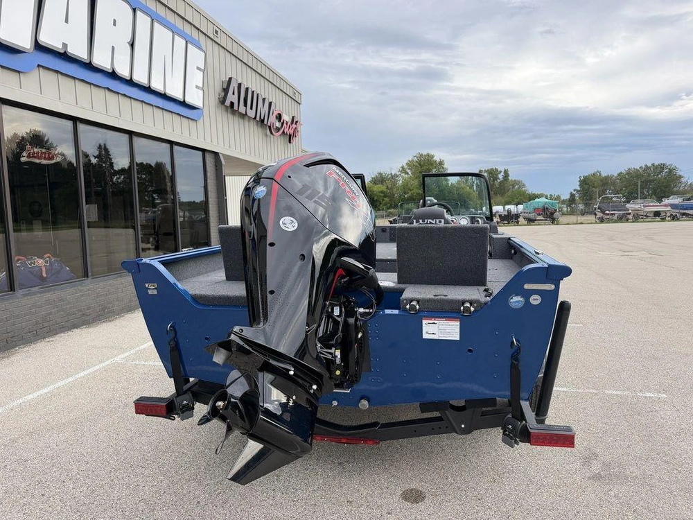 2027 Lund Boat Co 1800 Adventure Sport