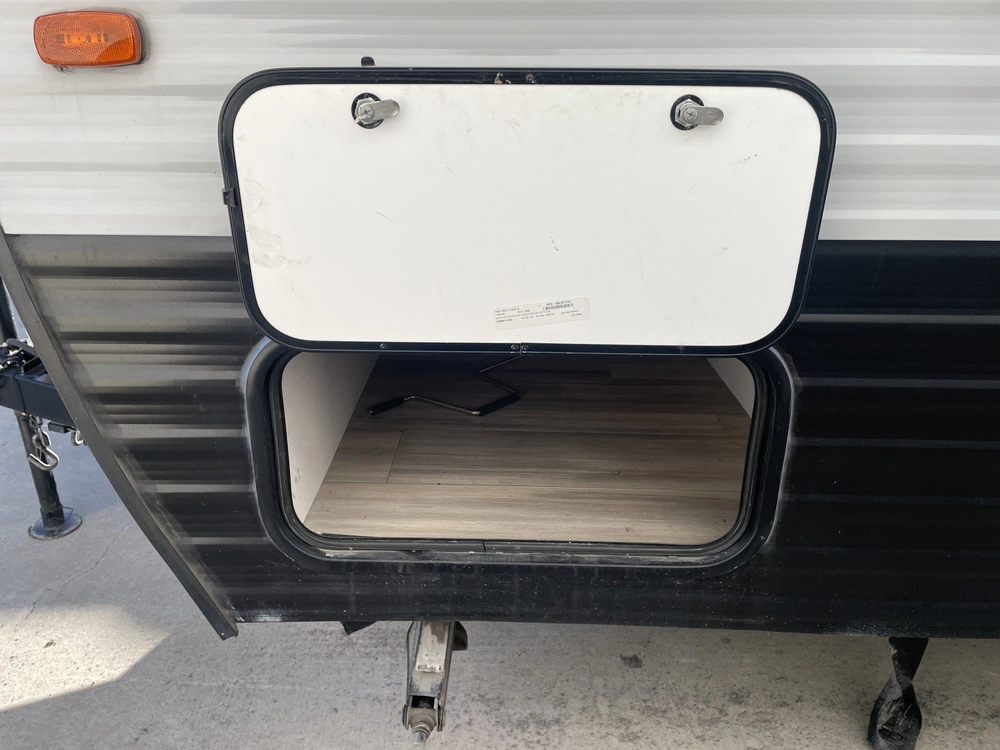 2022 Coachmen Clipper 17fq