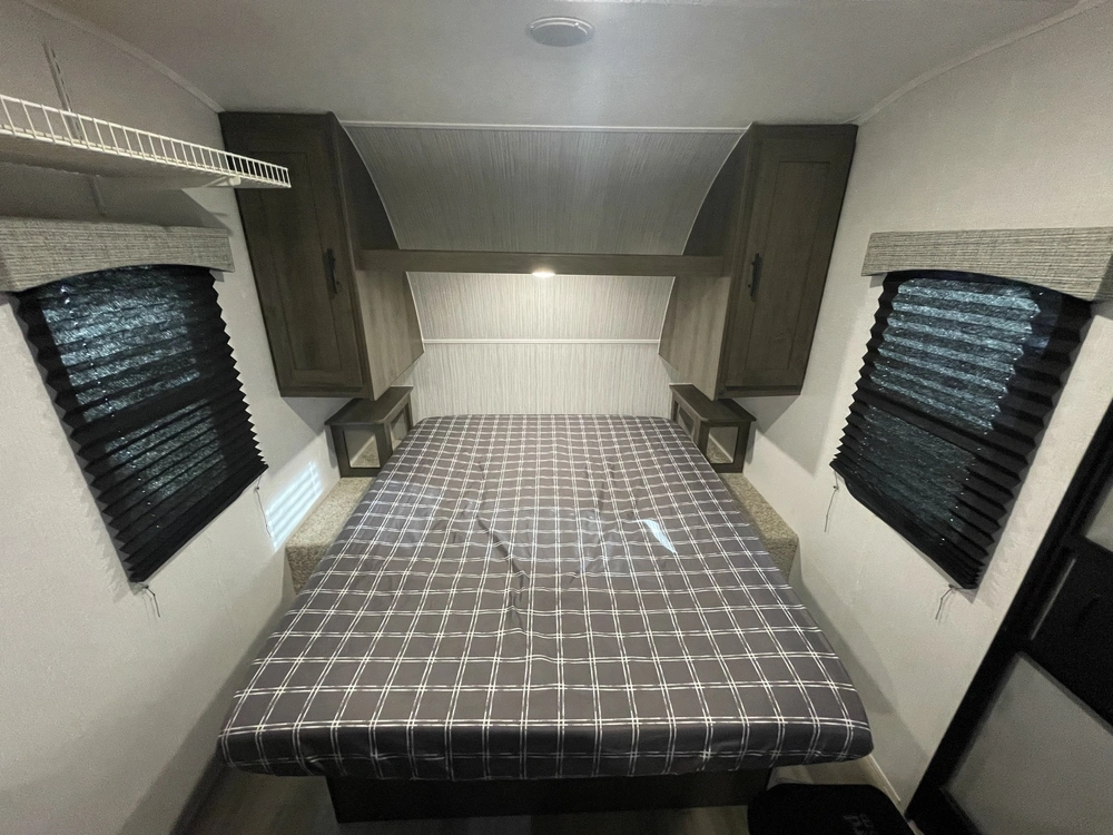 2022 Coachmen Clipper 17fq