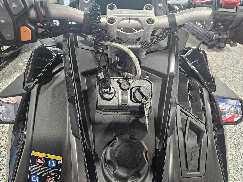 2027 Polaris Prostar S4 Indy Aventure 137