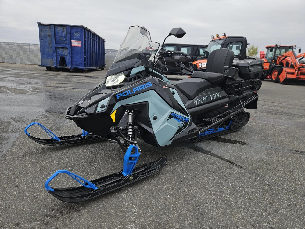 2026 Polaris Prostar S4 Titan Adventure 1.5
