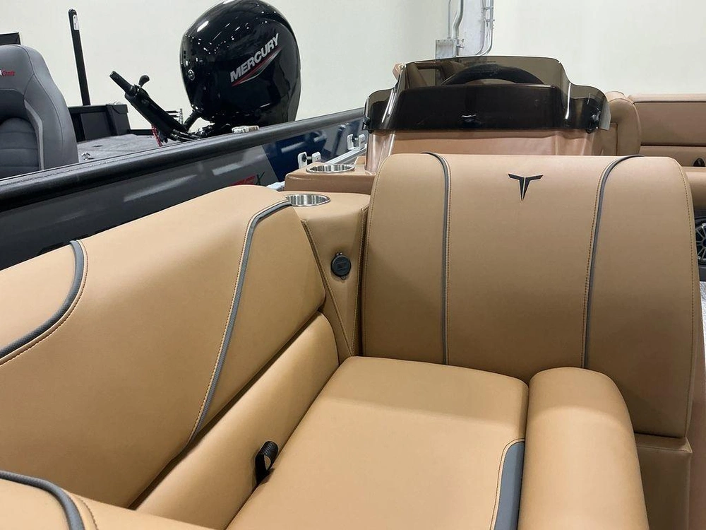 2026 Tahoe Pontoons Sport Cruise 15 Ft