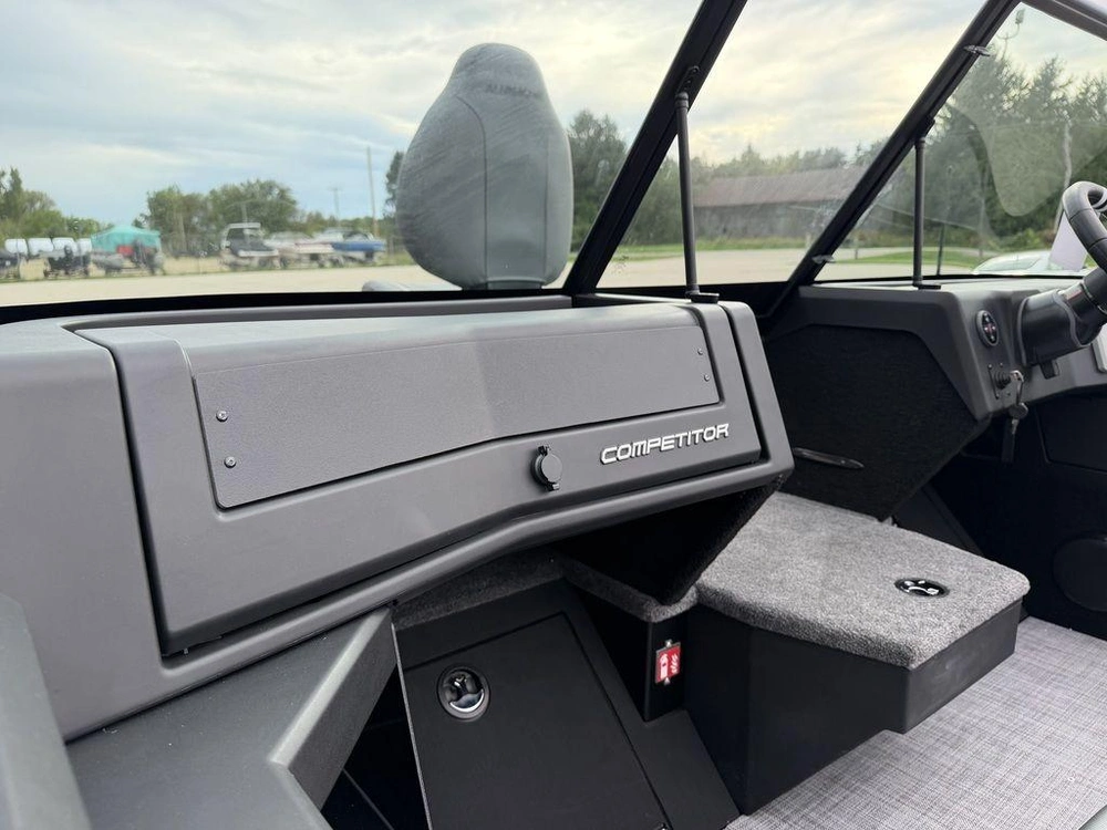 2027 Alumacraft Competitor 190x Sport