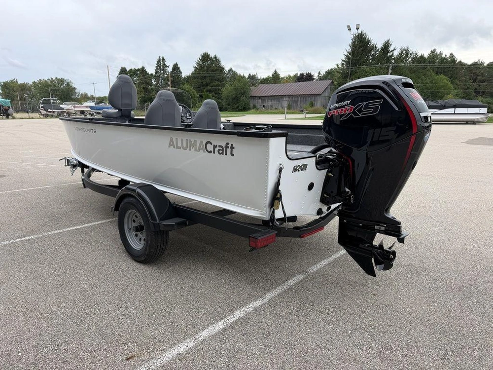 2027 Alumacraft Voyageur 175 Side Console