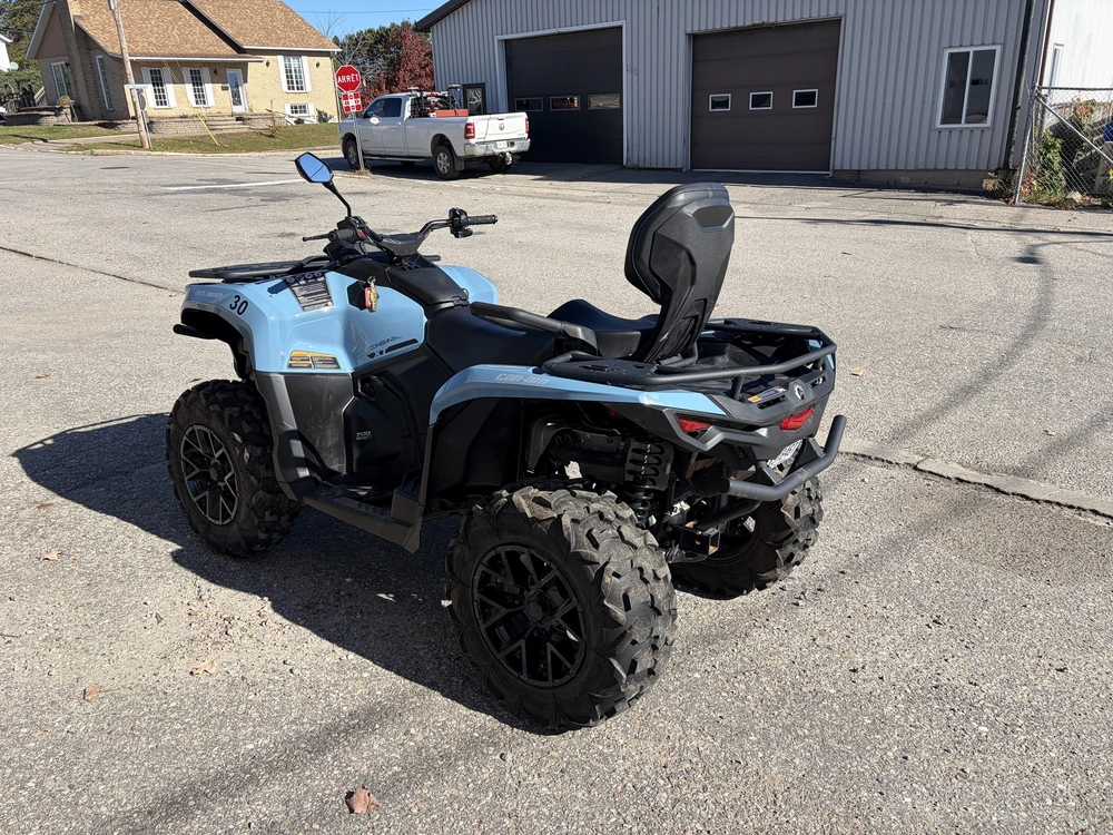 Can-am Outlander Max Xt 700 2026
