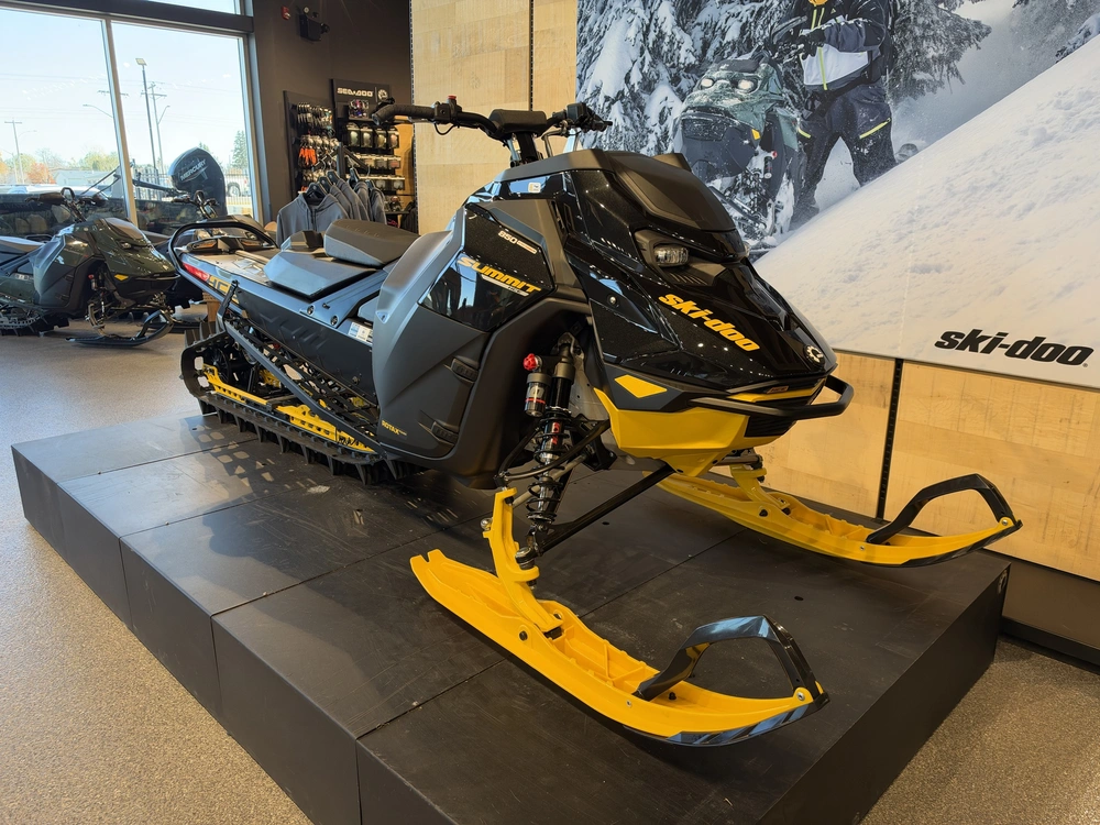 2027 Ski-doo Summit Hce 850 E-tec Turbo R Powdermax X-light 3.0" Shot Tkva