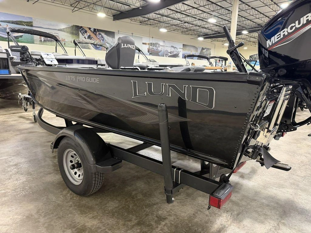 2024 Lund Boat Co 1875 Pro Guide Tiller