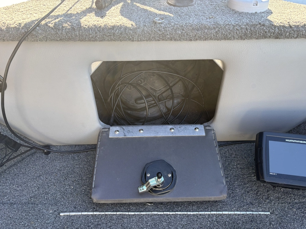 2017 Crestliner Sportfish 1850