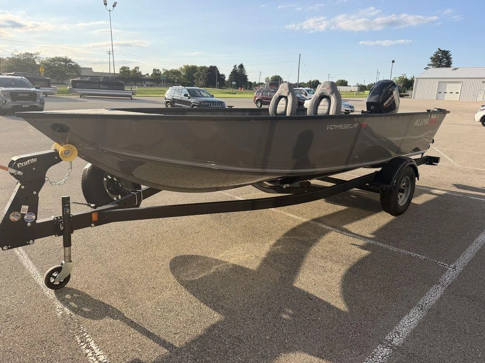 2027 Alumacraft Voyageur 175 Tiller