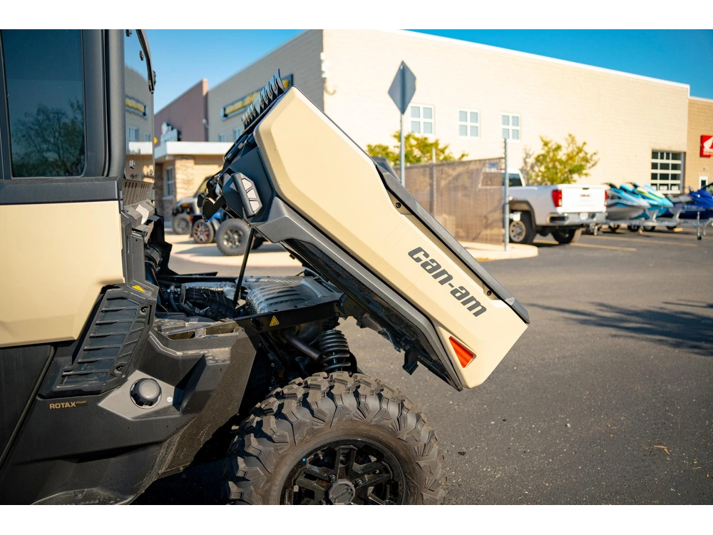 2026 Can-am Defender Max Limited Hd11