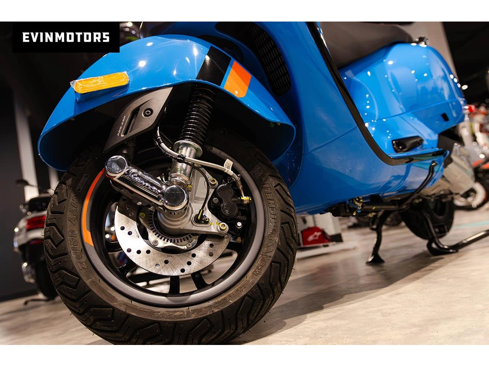 2027 Vespa Gts 310 Supersport