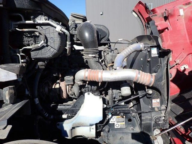 Peterbilt 579 2025