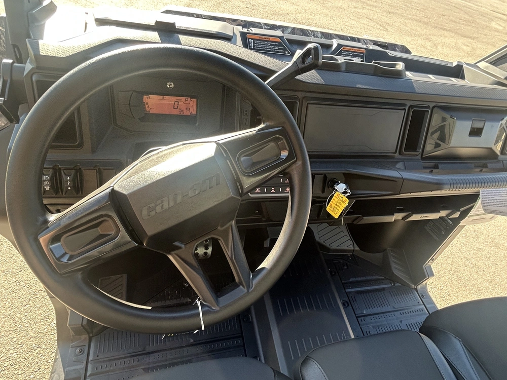 2026 Can-am Defender Xt Hd11