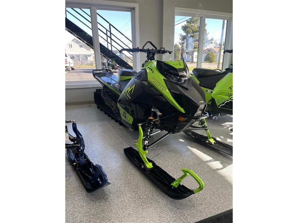 Arctic Cat M858 Snopro 165 2025