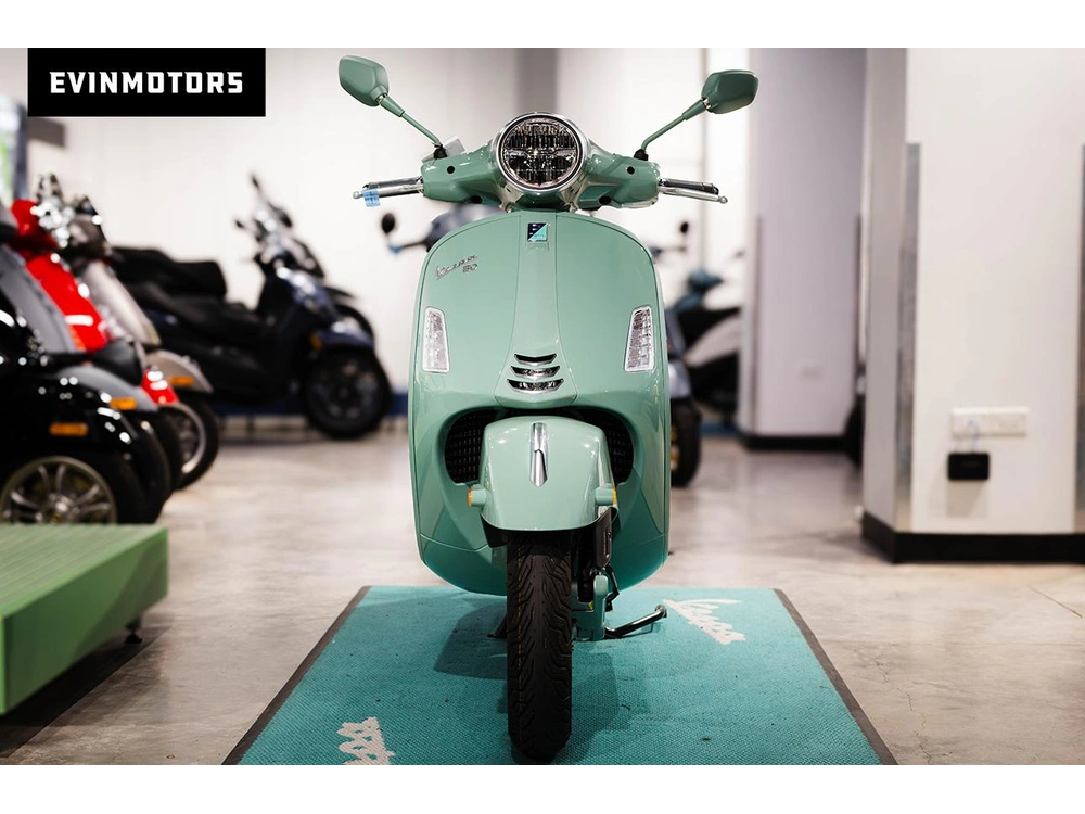 2027 Vespa Gts 310 Livrea 80th