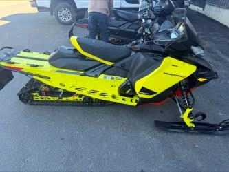 2021 Ski-doo Renegade X 850