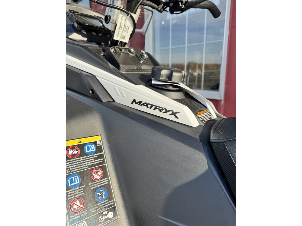 2027 Polaris 650 Voyageur Sp 146
