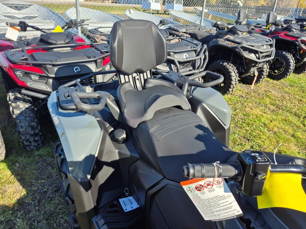 2027 Can-am Outlander Max Xt 700