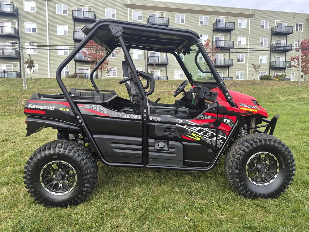 2023 Kawasaki Teryx S Le