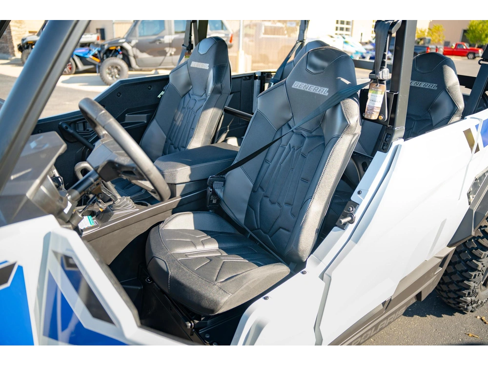 2027 Polaris General Xp 4 1000 Ultimate