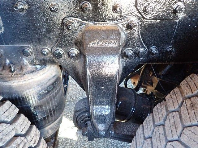 Freightliner 114sd 2015