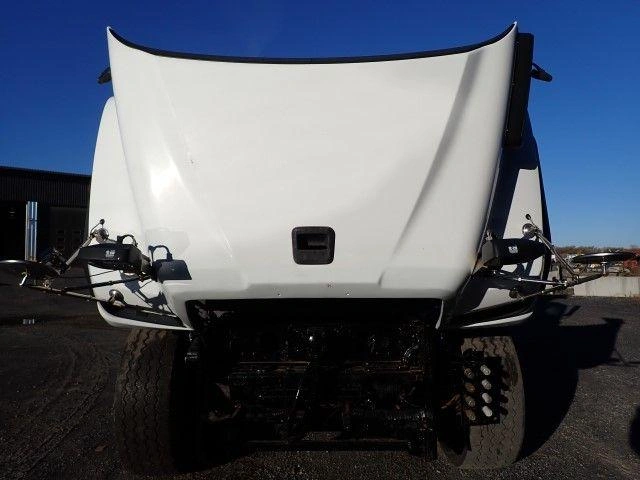 Freightliner 114sd 2015