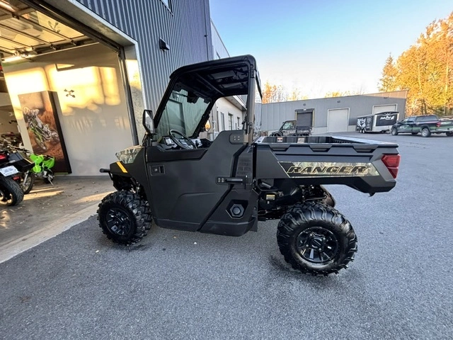 2024 Polaris Ranger 1000 Eps Premium Camo 2 700 Km - Financement 0% Disponible - Beaucoup Ajouts