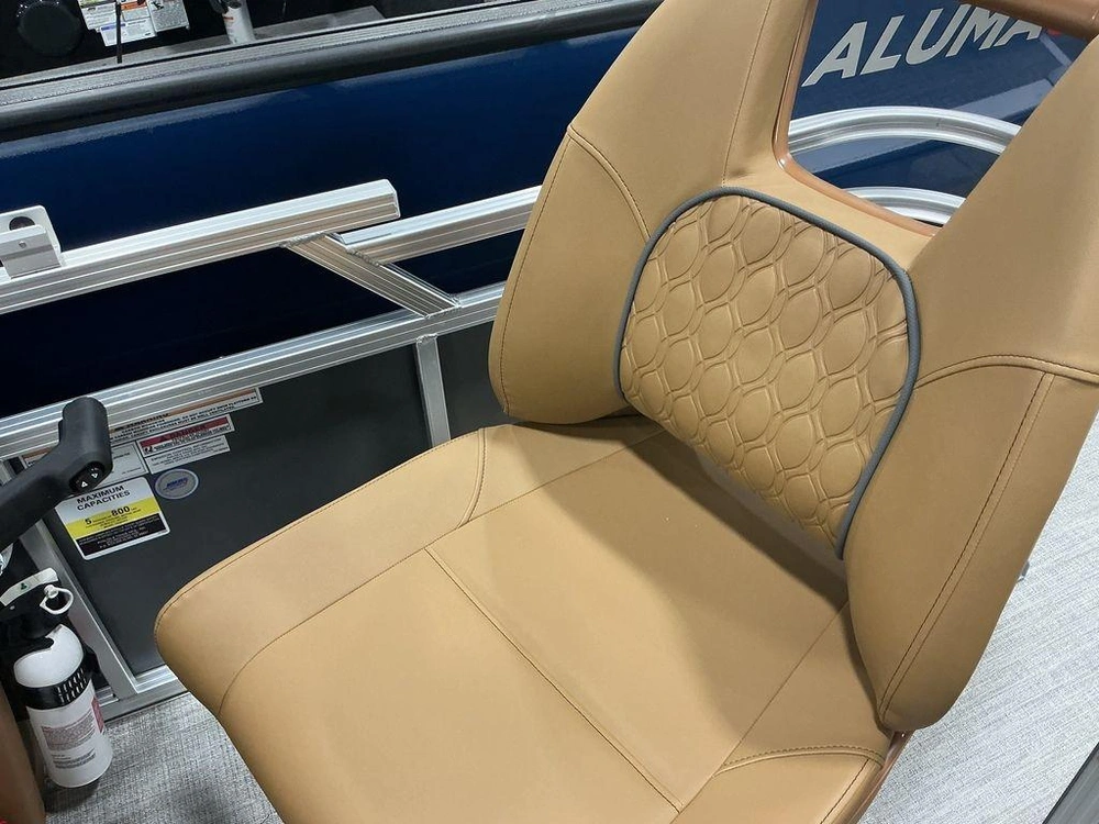 2026 Tahoe Pontoons Sport Cruise 15 Ft