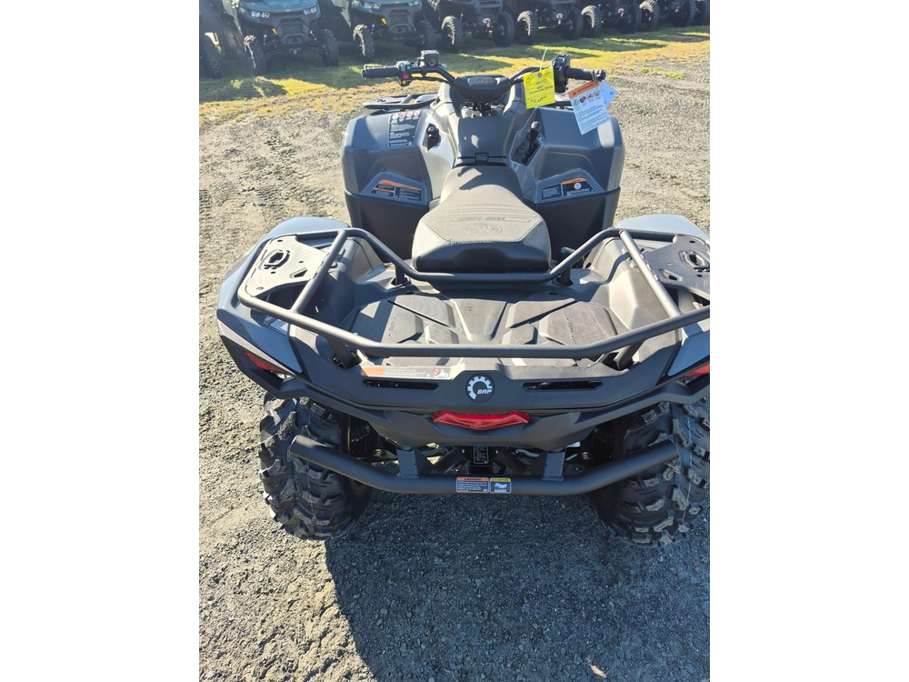 2027 Can-am Outlander Dps 700