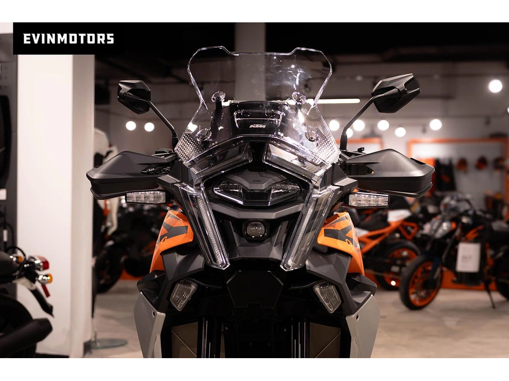 2027 Ktm 1390 Super Adventure S