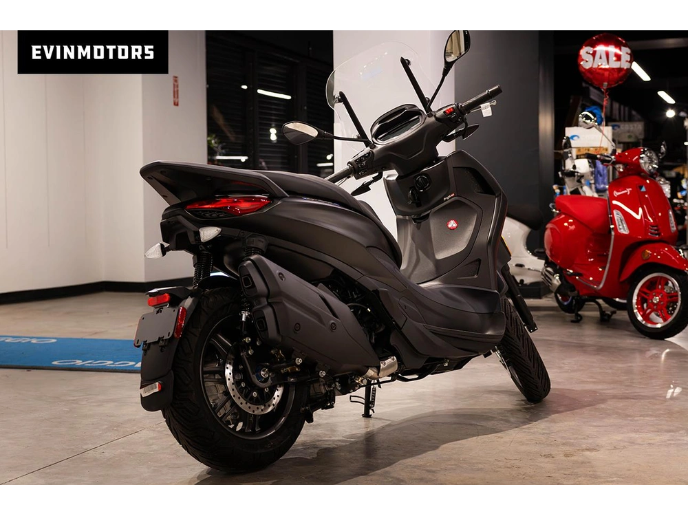 2027 Piaggio Bv 400 S